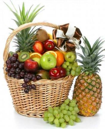 Корзина " Ананасовое счастье" - купить фруктовую корзину с ананасом и бананами с доставкой